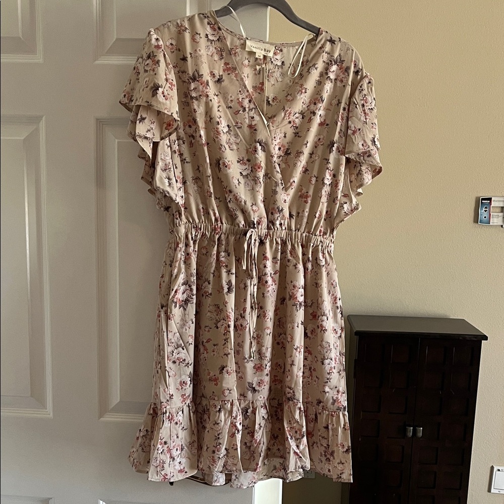 Vanilla Bay Floral Ruffle Dress - Cream and Pink